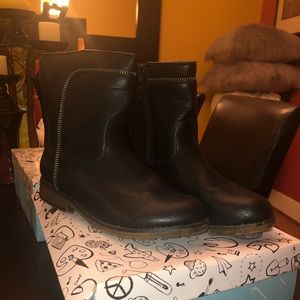 Stevie Black Ankle Boots